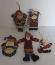 Christmas Santa Claus 5 Wooden Wall Hanging Signs/Ornaments