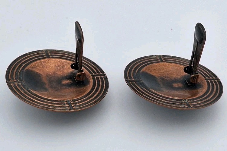 Antique Copper Domed Disc Button Statement Clip-o… - image 9