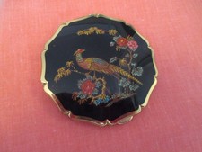 VINTAGE POWDER COMPACT -