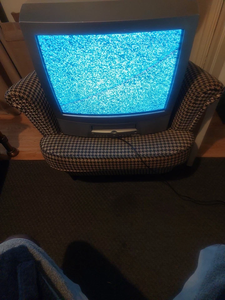 GRUNDIG Combo TV 20Inch - Image 2 of 4