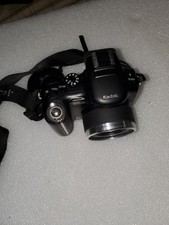 Kodak EasyShare P850 12x Optical Zoom 5.1MP Digital Camera 