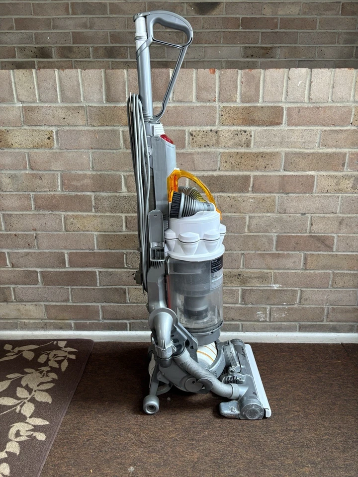 Dyson DC15 Allergy The Ball vacuum cleaner With Filters & Attachments White - Image 4 of 4