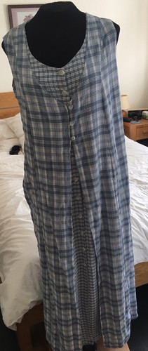 Blooming Marvellous Maternity Dress - Picture 2 of 10