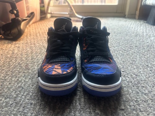 Nike Air Jordan 4 Retro schwarz weiß-rush violett Größe 6Y Jungen GS BQ9043-005 - Bild 2 von 8