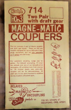 Kadee 714 Split Shank Plastic Couplers Black 2 Pair : HOn3 Scale