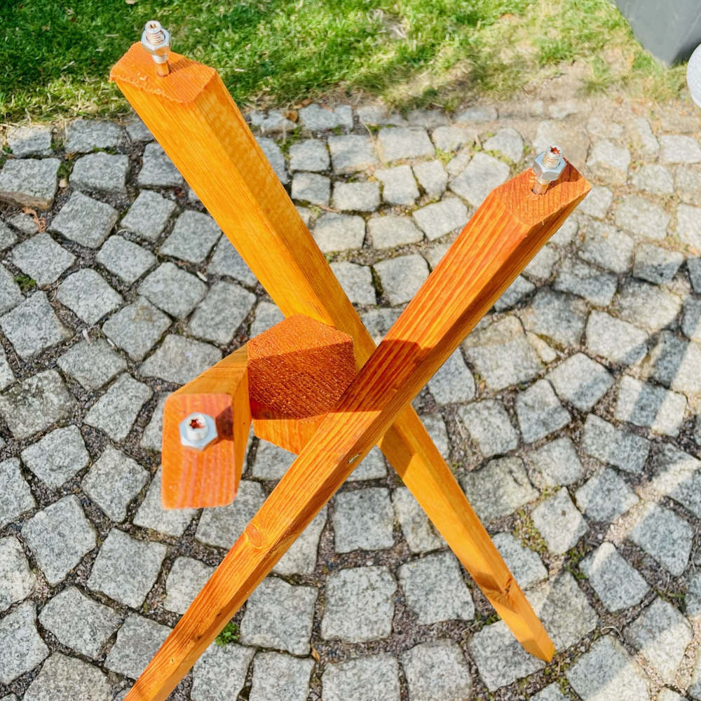 Dreibein-Vogelhausständer Aus Massivholz, 105 Cm Hoch, Mit Wetterschutz – Ohne Vogelhaus