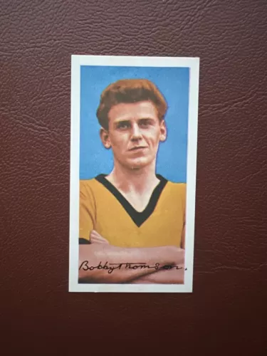 1964 Barratt A12 Famous Footballers - Bobby Thomson #38