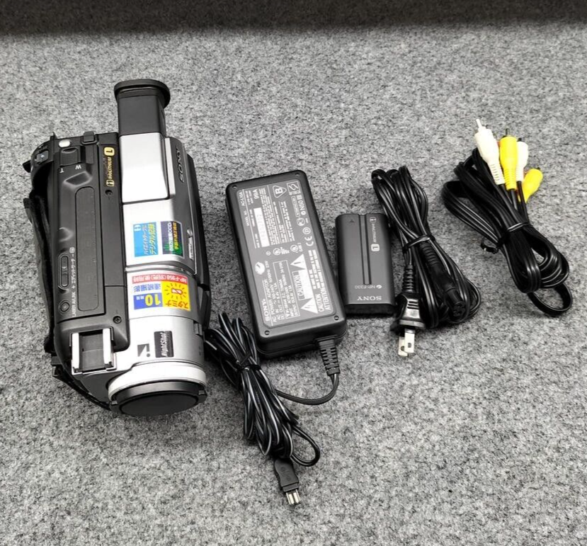 SONY DCR-TRV310 Digital Video Camera Recorder Handycam SONY DCR-TRV310 Digital Video Camera Recorder Handycam