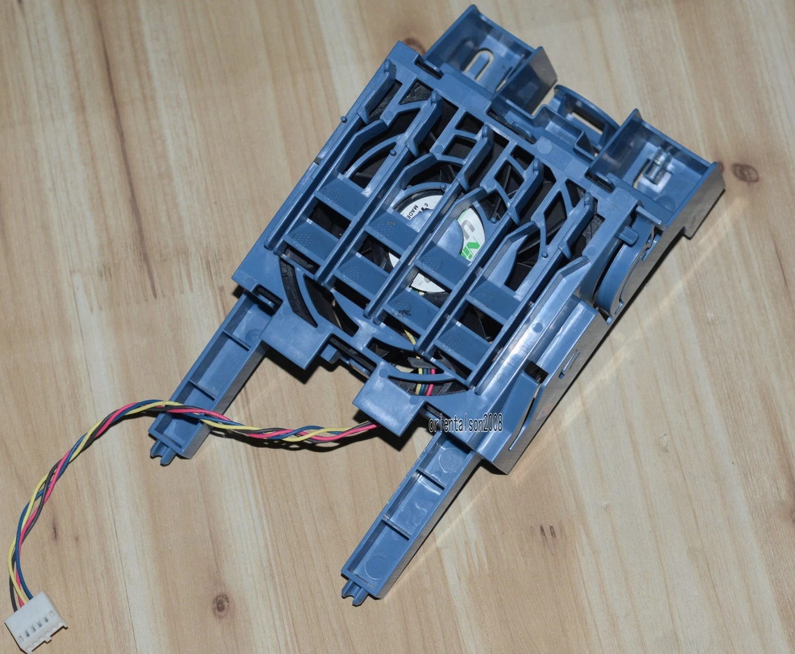 Picture 3 of 4