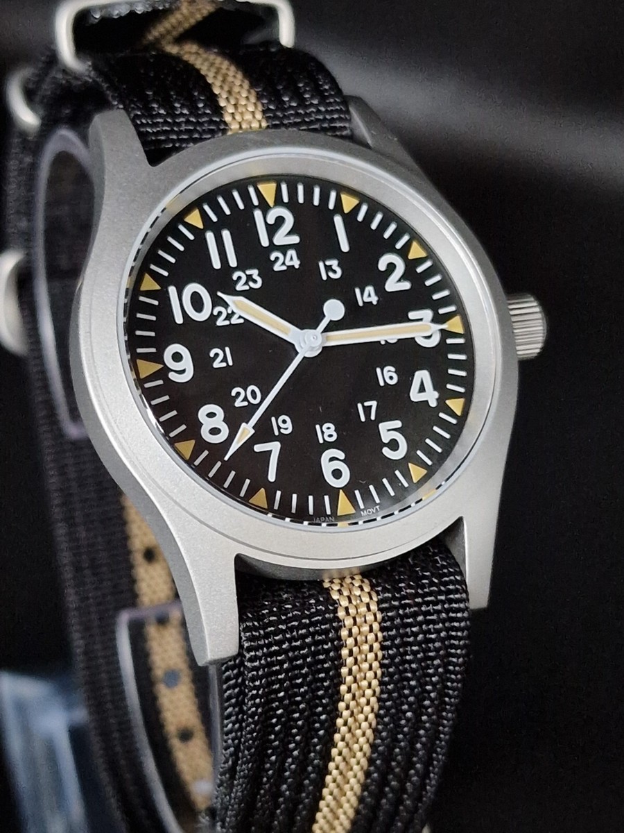SEIKO 時計 当時物 甲斐バンド 非売品 備品 Seiko VH31 Meca-Quartz 38mm Military Field / Tool Watch - Militado