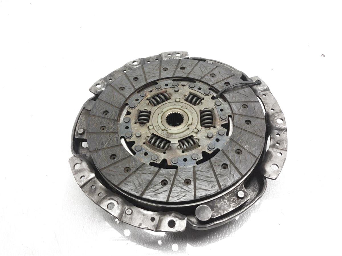 1984-1986 Nissan 300Zx Pressure Plate And Clutch Disk 30210-P9500