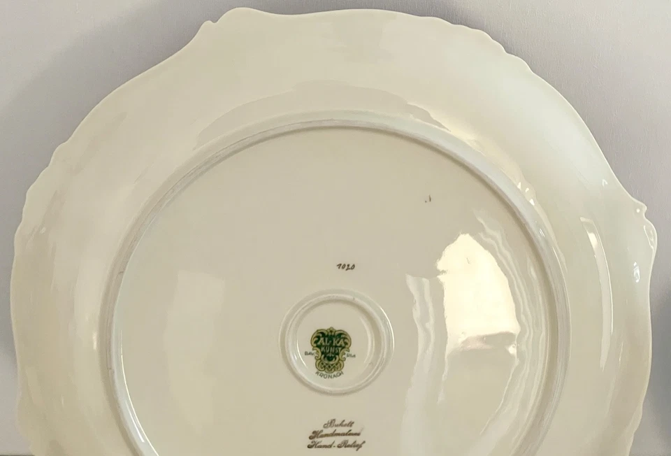 Grosser Zierteller AL-KA BAVARIA KRONACH Boukett Handmalerei Hand-Relief ca 32cm - Bild 4 von 4