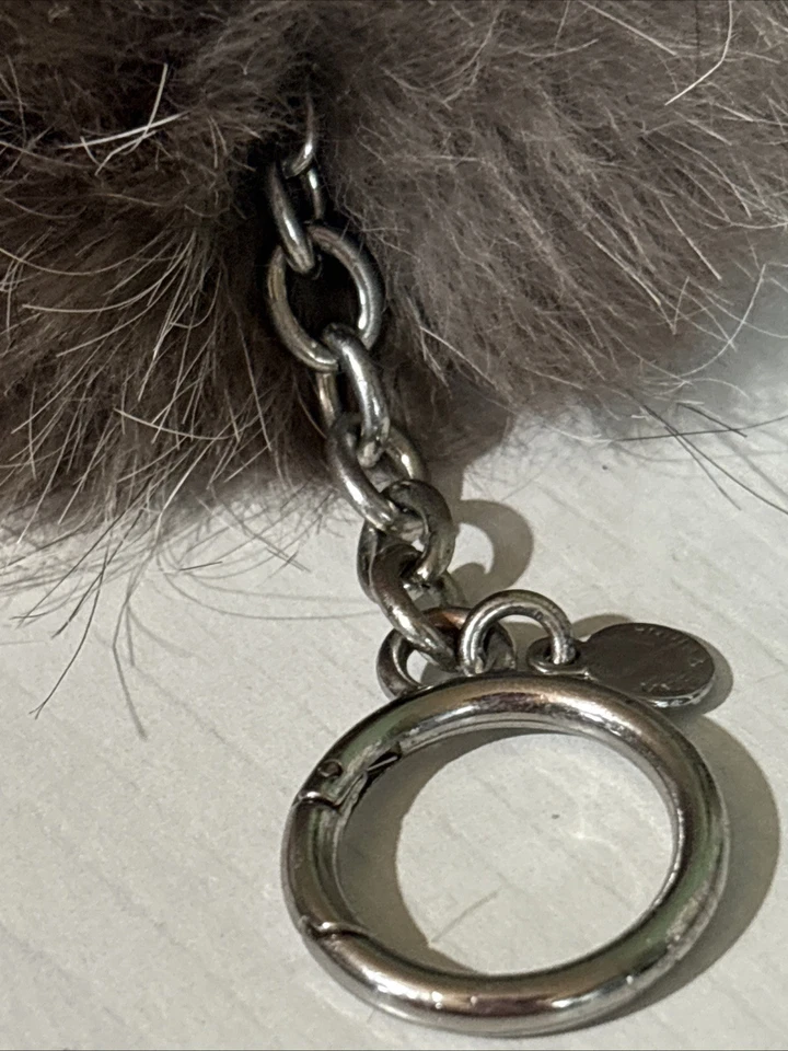 Michael Kors - Llavero/llavero pompón de piel de zorro genuino Foto 4 de 4