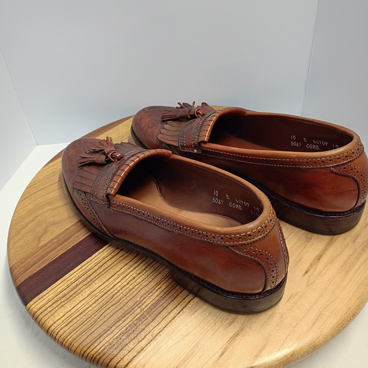 Allen Edmonds Alton Loafers 10.5 D Brown Leather Kiltie Tassel Fringe 46962 Allen Edmonds Bridgeton Leather Slip On Kiltie Tassel Shoes  main image 2