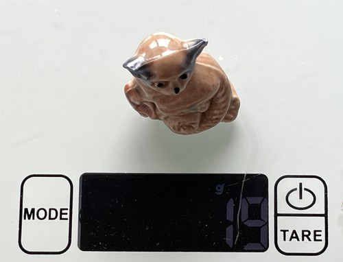 Estatuilla de adorno de cerámica de porcelana vintage Wade Whimsies Bush Baby #24-937 - Imagen 6 de 7