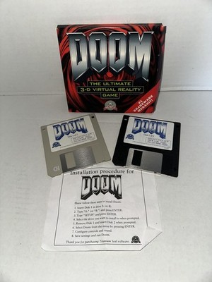 1994 DOOM PC Virtual Reality Game Shareware 3.5 Floppy Disk Set