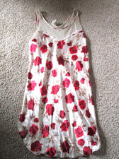 Gilligan O'Malley Red and Ivory Floral Knee-lenghth Nightgown size M