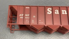 HO Roundhouse 1721 50’ 5-Bay Rapid Discharge Car Santa Fe #85850 Kit NIB! HO7230
