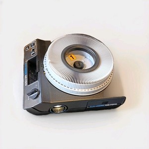 Kodak 4600 Carousel Slide Projector Auto Focus Lens Remote Tray & Box Works