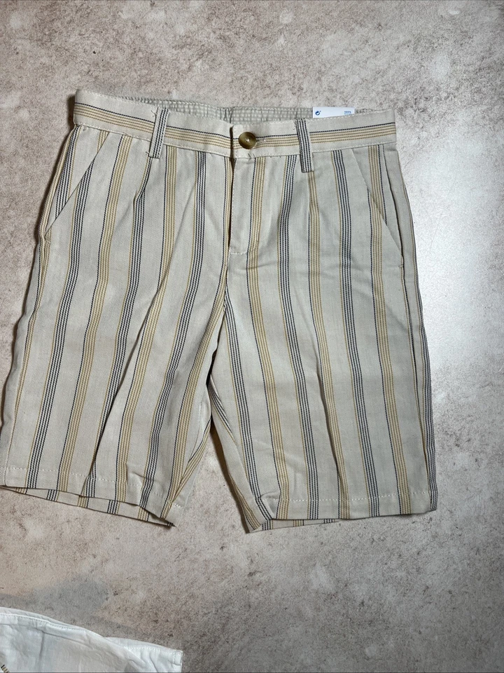 Conjunto de pantalones cortos y camisas de diseñador Mayoral talla 7 para niños al por menor $89.95 Foto 4 de 4