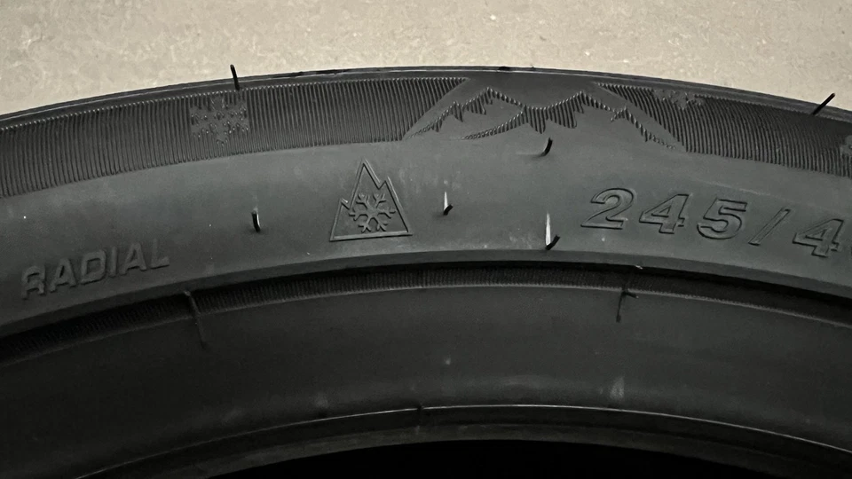 4x GOODRIDE Zuper Snow Z-507 245/40 R18 97V XL Winter Reifen Winterreifen - Bild 3 von 3