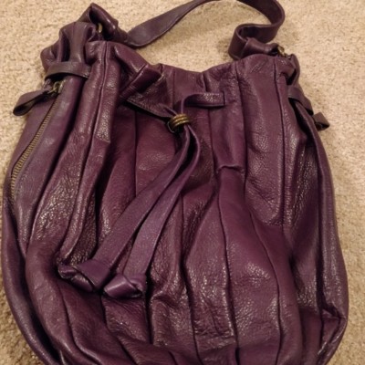 elliott lucca bucket bag