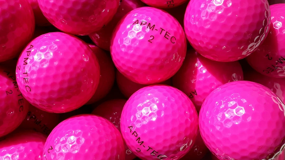 50 Stück rosa / pinke Turnier Golfbälle APM-TEC Z-03 NEU