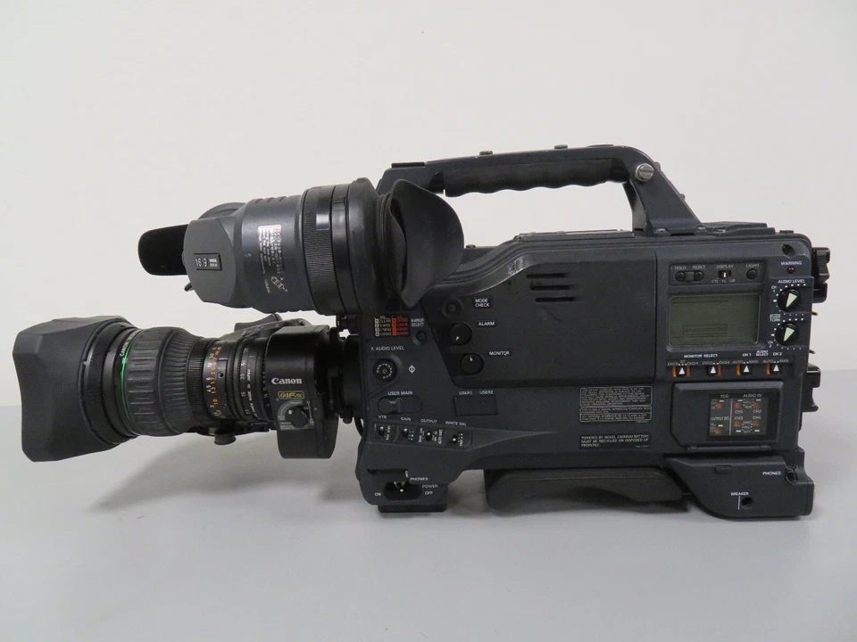 Panasonic AJ-SDX900P DVCPRO50 Camera w-lens, paintbox, ENG & studio VFs, plate - Image 3 of 4