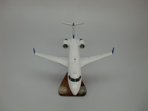 Bombardier Challenger BD-850 Airplane Desktop Kiln Dried Wood Model Small New - Picture 6 of 6