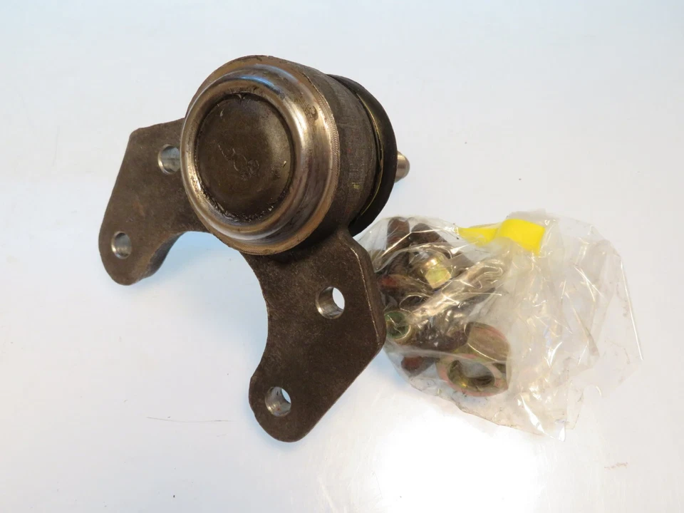 Rótula inferior compatible con Renault R18i y Fuego Beck marca 101-3574 Foto 2 de 4