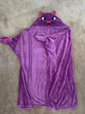 Cuddle Buddies Wearable Cat Blanket