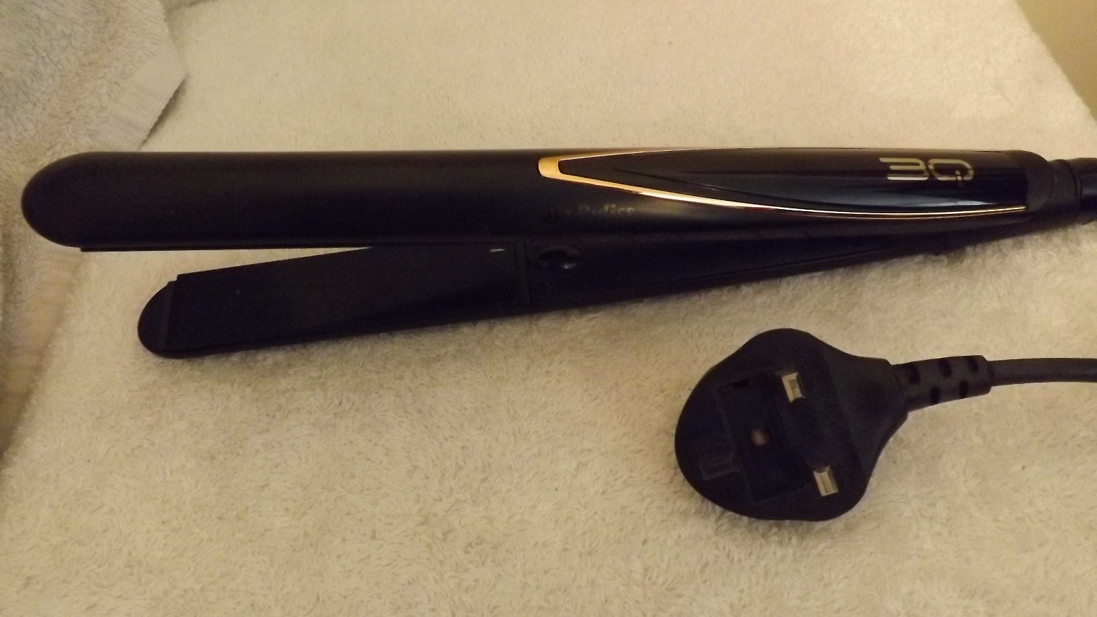 BaByliss 2561U 3Q Advanced Performance Hair Straightener 12 Heat Settings