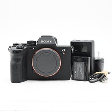 Sony Alpha a7R V 61MP Mirrorless Digital Camera Body 899