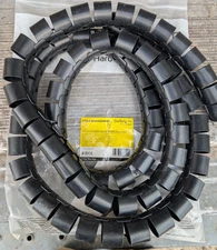 StarTech 2.5m / 8.2ft Cable Management Sleeve - Spiral - 45mm/1.8 Diameter