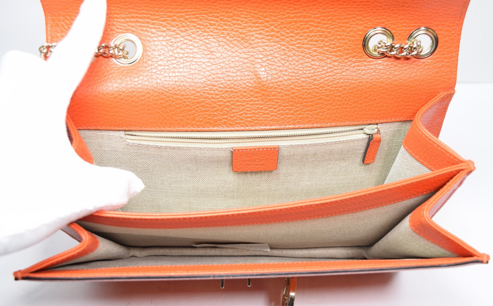 Gucci Leather Interlocking G Medium Shoulder Bag … - image 7