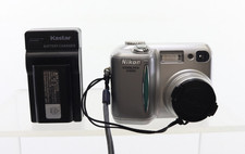 Nikon Digital Camera Coolpix 4300 4.0MP Silver Tested