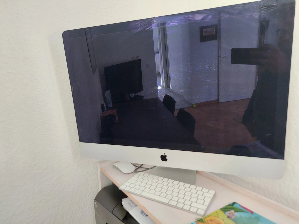 Apple iMac Mac OS X 10.8, Mountain Lion Apple Desktops & All-In