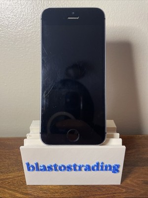 Apple iPhone SE Model A1662 Cellphone Black/Silver for Parts/Repair