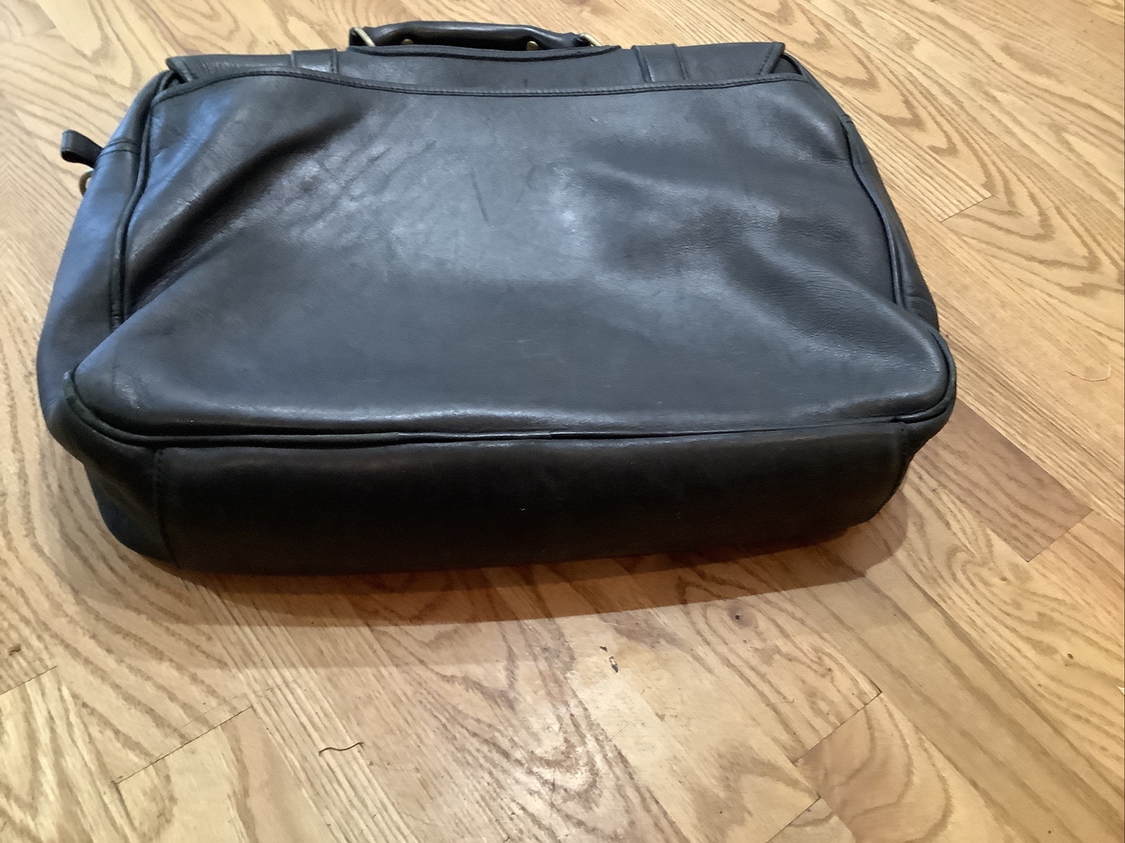 Eddie Bauer Black Leather Carry All Bag Heavy Duty Business Briefcase