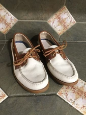 Sperry Top Sider A/O Boat Shoes 10 M Off White Brown Leather Lace Loafer