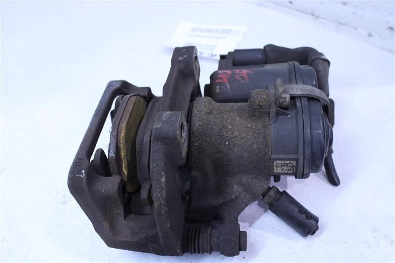 Used Rear Left Disc Brake Caliper fits: 2012 Bmw X3 Rear Rear Left Grade A Foto 2 de 4
