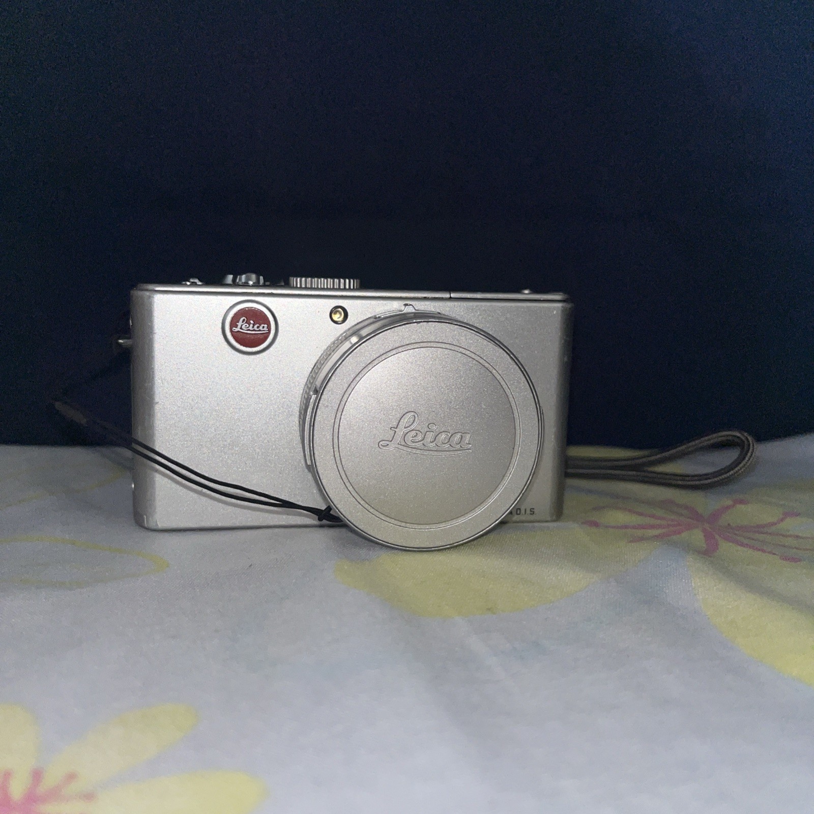 Leica D-Lux 3 vintage camera equipment - eBay listing photo 1