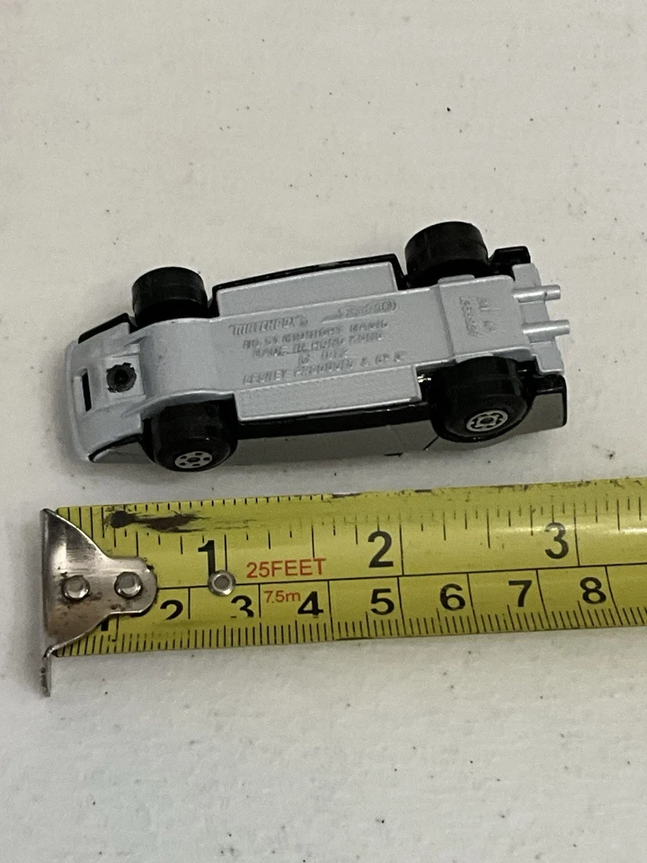 Matchbox Lesney No. 1972 vintage Pontiac Midnight Magic 51 coche fundido a presión Foto 4 de 4