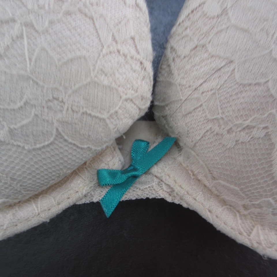 Sexy Sujetador Xhilaration Mujer 32B Beige Encaje Camiseta Push Up Con Aros Verde Azulado Lazo Foto 3 de 4
