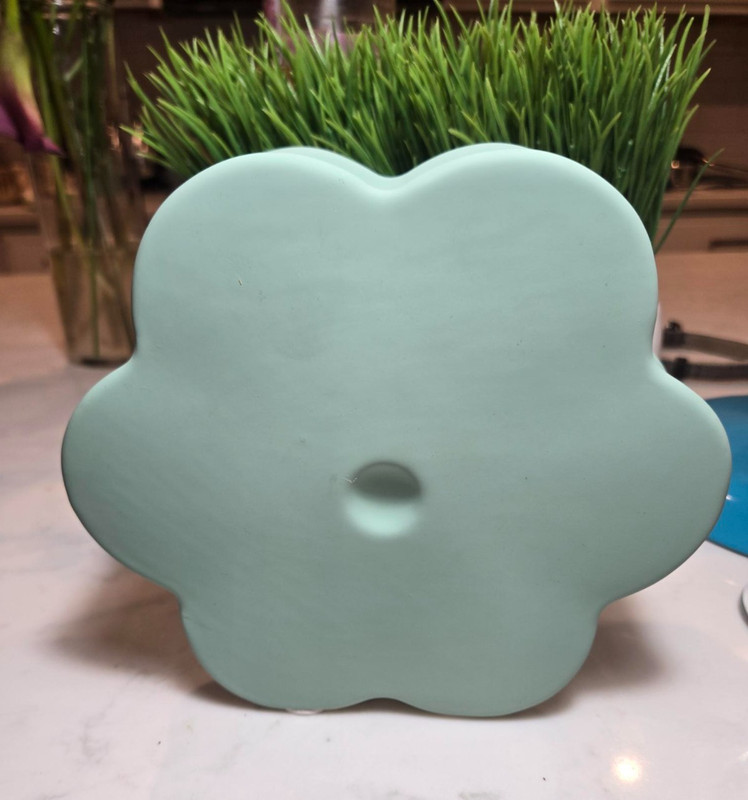 Aida & Jade Aqua Blue Ceramic Flower Daisy Vase