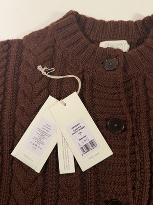 Neu Toast Zopfmuster Merino Strickjacke Bechnut groß mit Etikett Made in Ireland.
