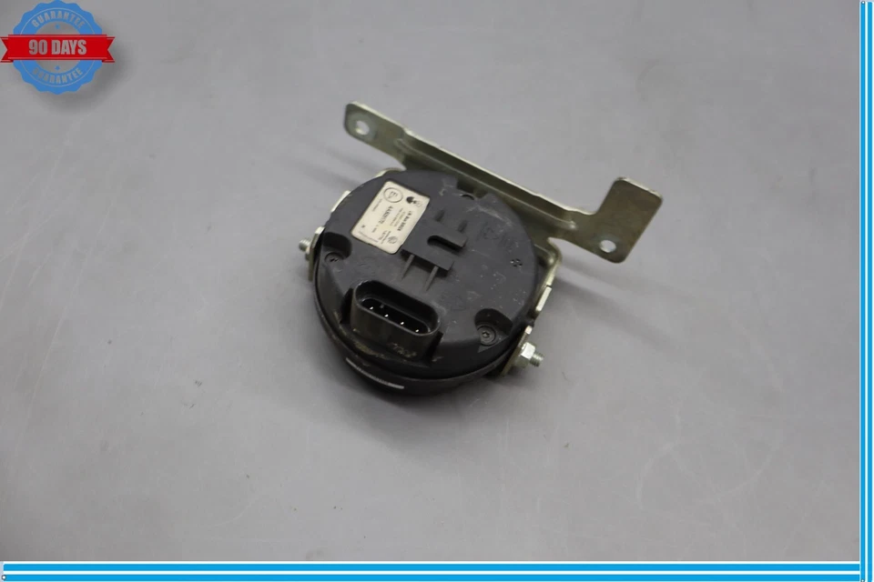 Сирена противоугонная сигнализация Maserati Ghibli 14-20 6700017230 оригинальная - Изображение 3 из 4