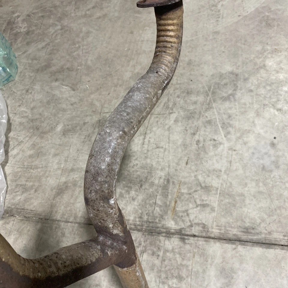 Y Pipe for 1987-1991 Ford LTD Crown Victoria / Merc Grand Marquis 5.0L , 5.8L V8 Foto 4 de 4