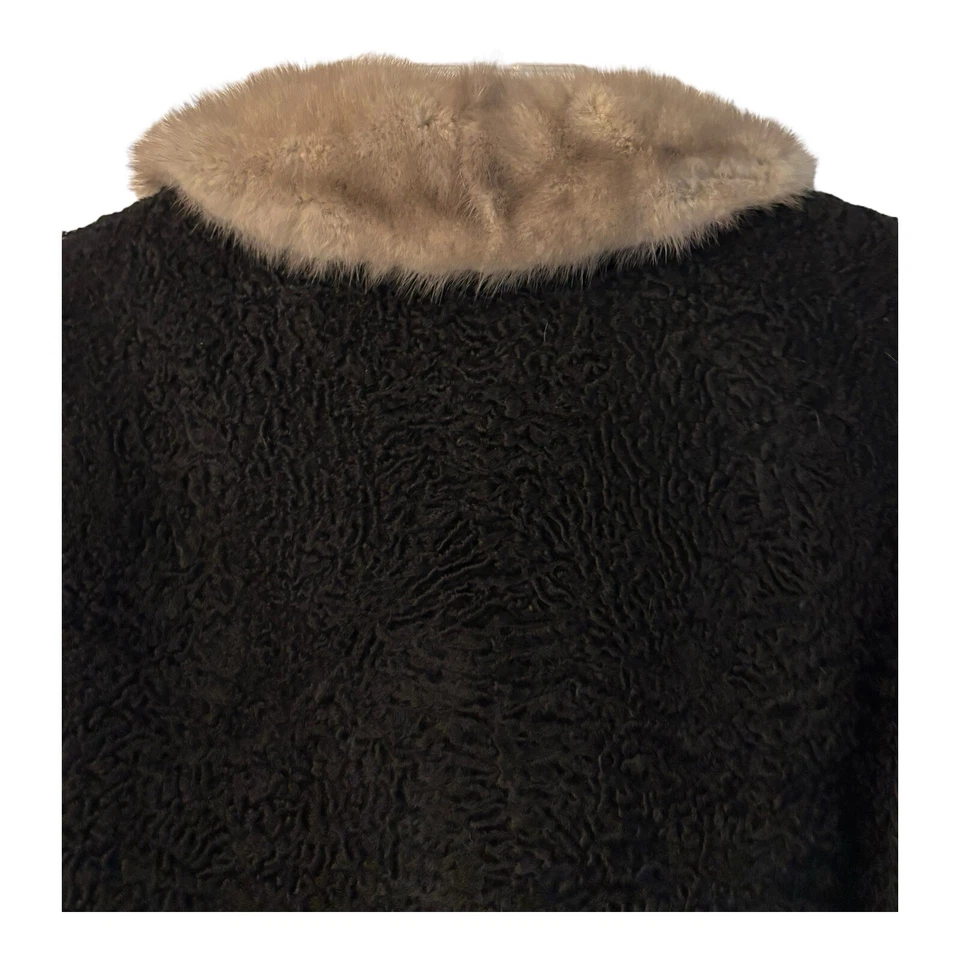 Abrigo de Cordero Persa Negro Salón de Piel Eaton’s Of Canada De Colección con Cuello de Visón Años 50 60 Foto 4 de 4