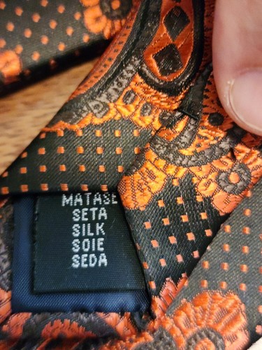 Epoint Men's Black Orange Paisley Silk Necktie NWT - Picture 4 of 5